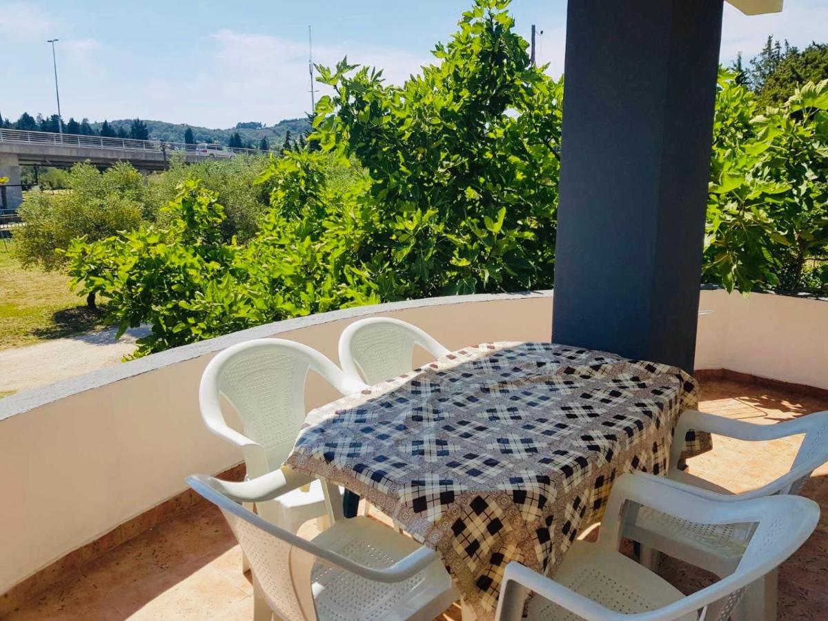 Apartments Flamingo Ulcinj Extérieur photo